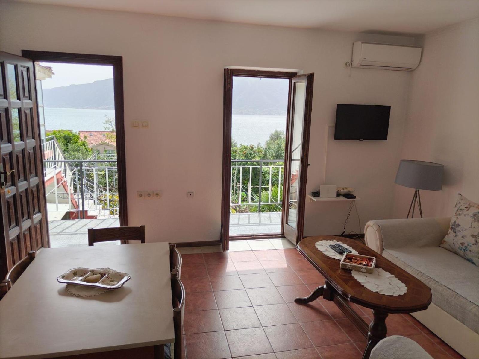Apartment Ivana Kotor Exterior foto